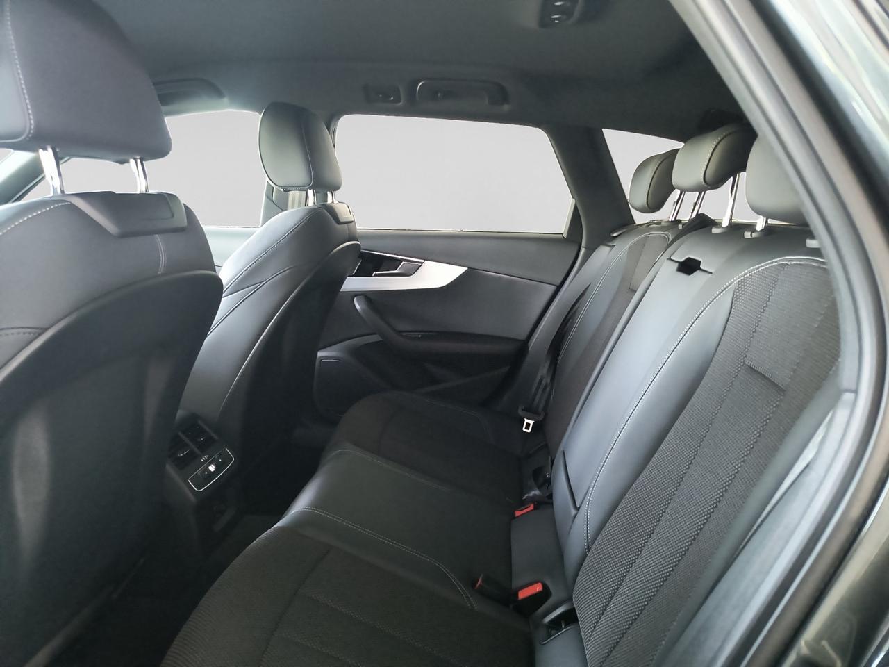 AUDI A4 V 2019 Avant - A4 Avant 40 2.0 tdi mhev S line edition quattro 204cv s-tron