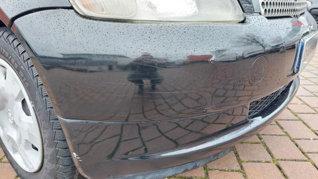 TOYOTA Yaris 1.0i 16V cat 5 porte '03 140.000 Km