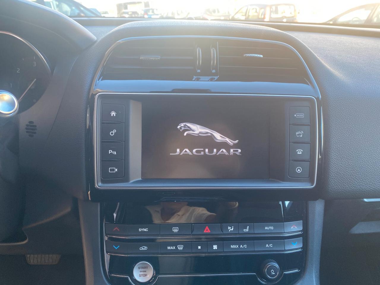 Jaguar F-Pace 2.0 D 240 CV AWD aut. R-Sport