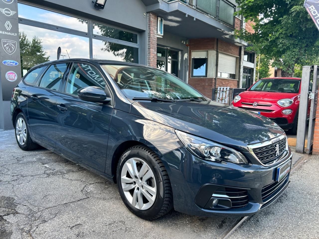 Peugeot 308 BlueHDi 130 S&S SW Business