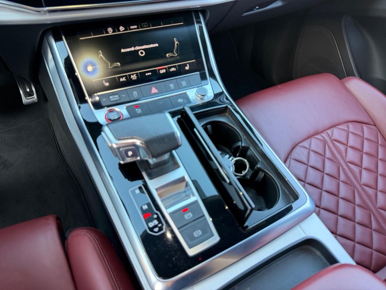 Audi SQ8 4.0 tfsi Sport Attitude quattro tiptronic - FULL - PREZZO SENZA VINCOLI