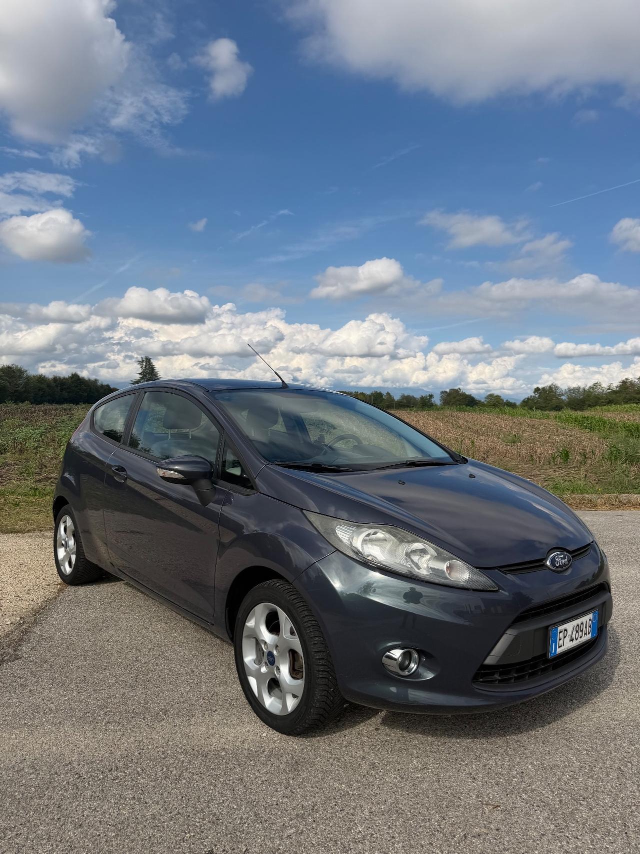 Ford Fiesta 1.2 82CV 3 porte Titanium