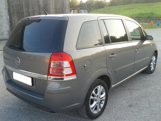 Opel Zafira 1.6 ecoM 94CV
