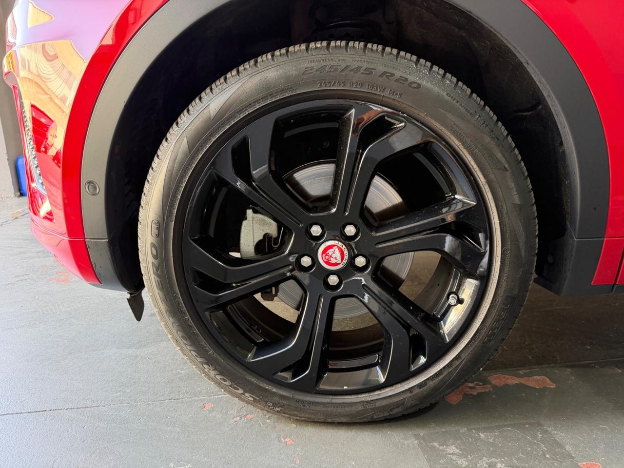 Jaguar E-Pace 2.0D 180 CV AWD AUT. FIRST EDITION