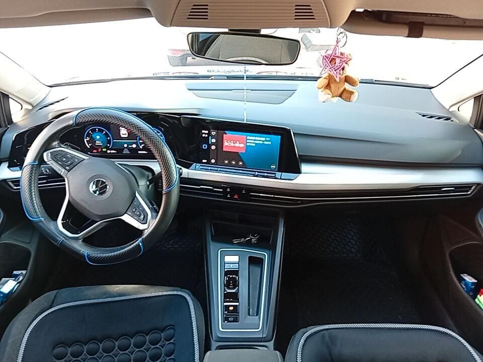 Volkswagen Golf 2.0 TDI 150 CV DSG R-Line