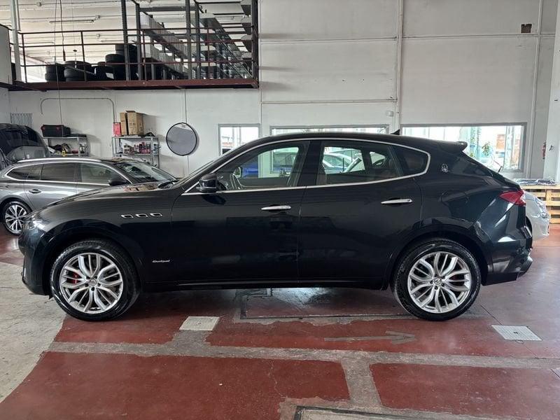 Maserati Levante LEVANTE 250 CV