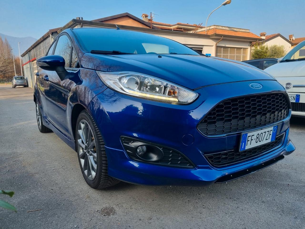 Ford Fiesta 1.5 TDCi 95CV 5 porte ST-Line