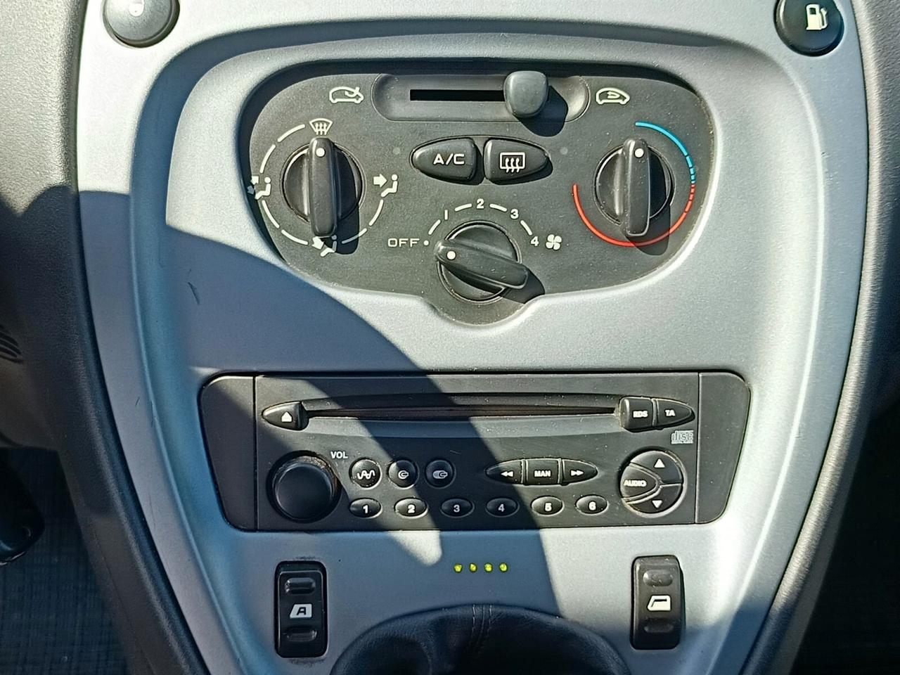 Citroen Xsara Picasso 2008 - 1.6 BENZINA/GPL LB AUTOMOBILI