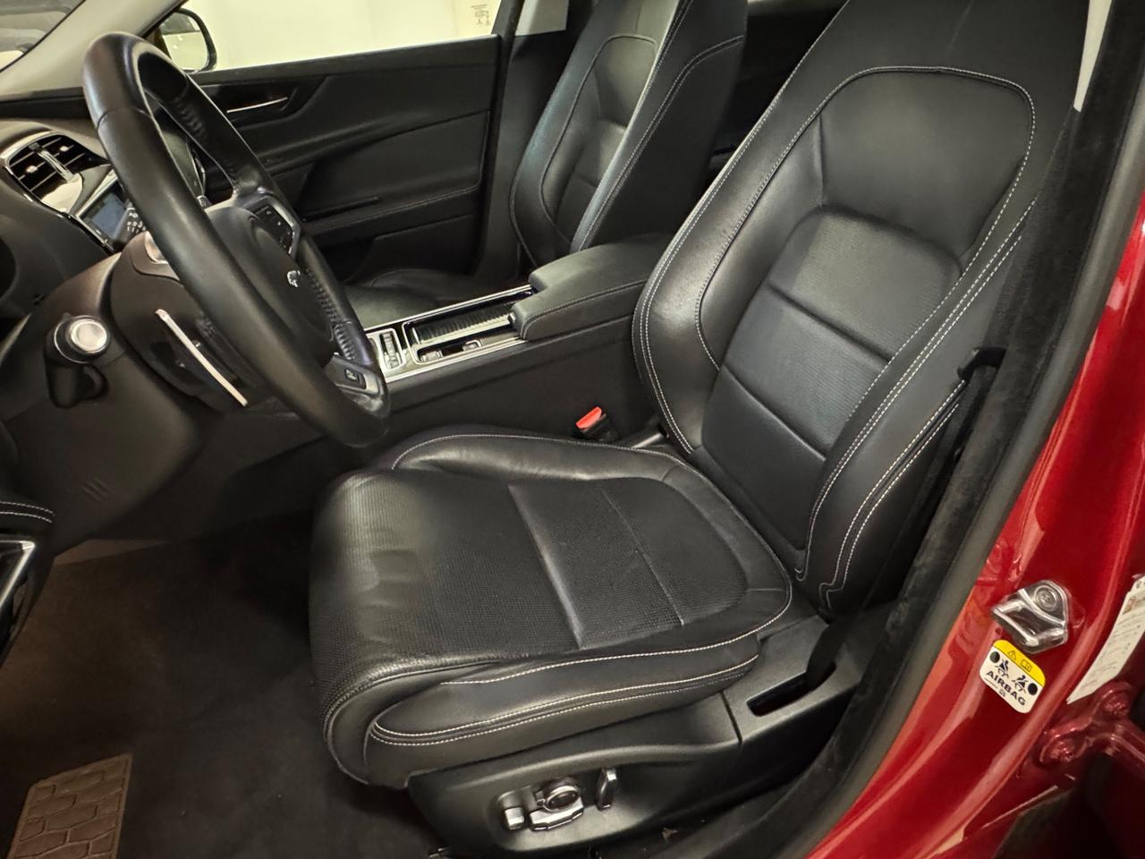 Jaguar XE 2.0 D Turbo 180 CV AWD aut. R-Sport Garantita Permute