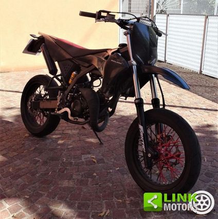 FANTIC MOTOR 50 Motard Performance Fantic-Motor Motard-50 Motard 50 M Performance 2t
