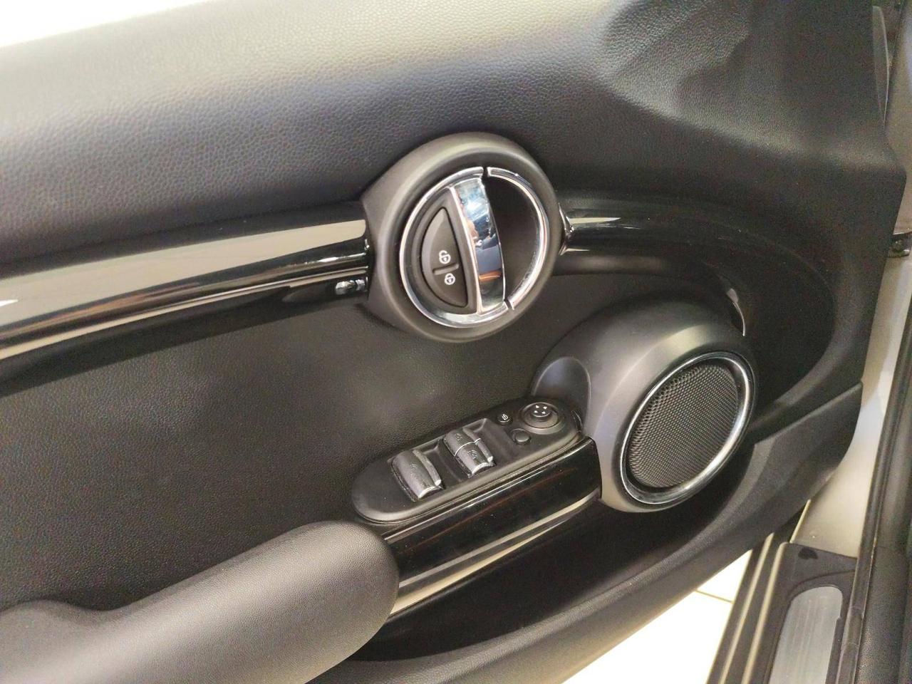 MINI Cabrio Cooper SD