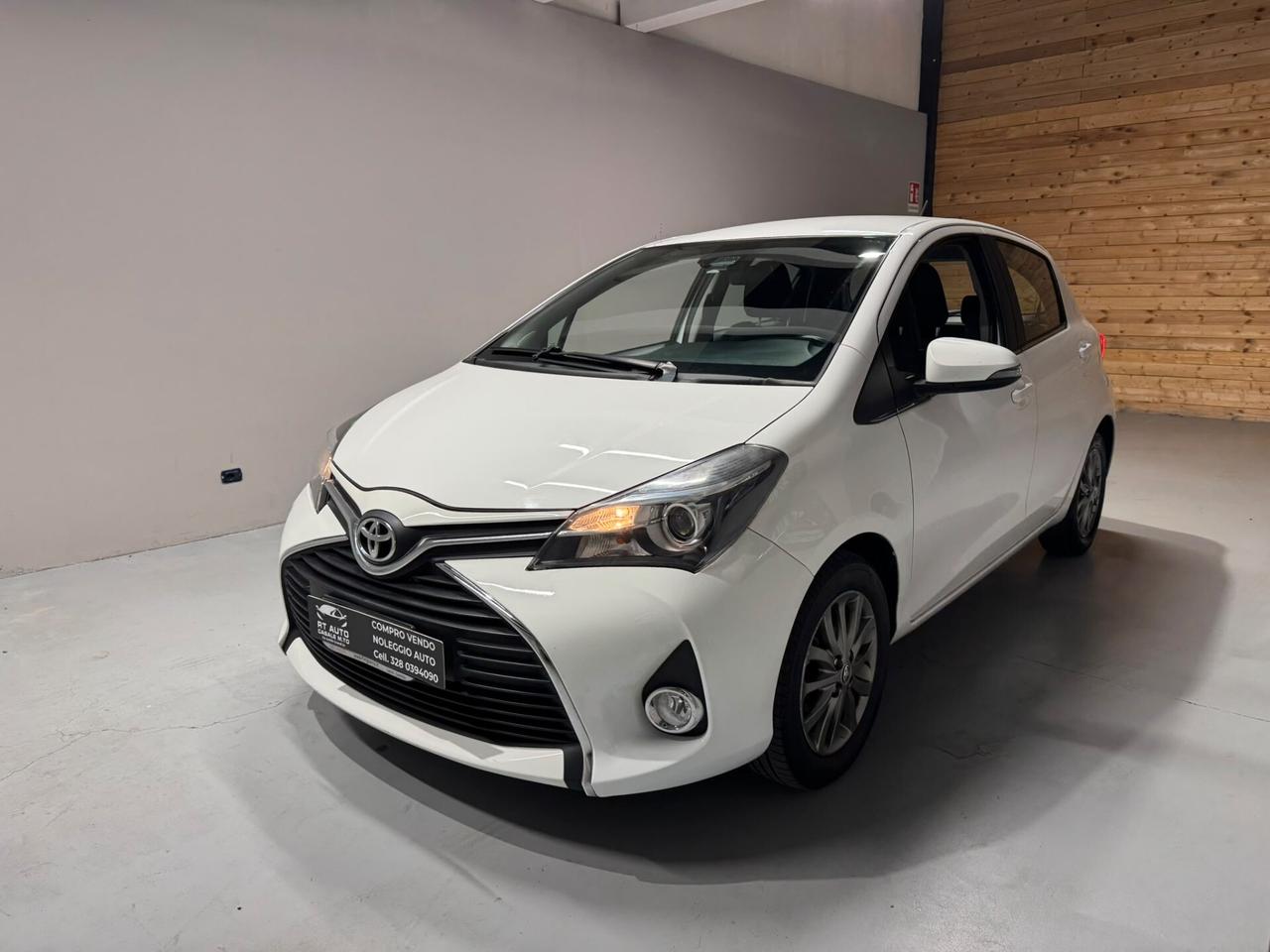Toyota Yaris 1.0 5 porte Lounge