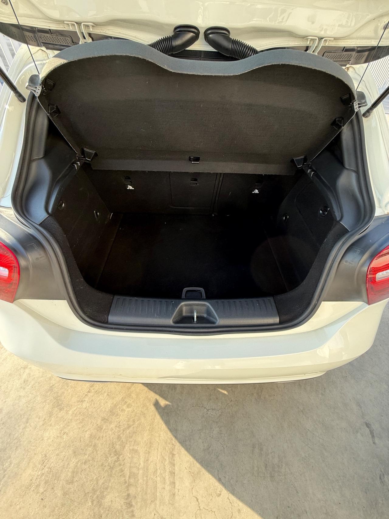 Mercedes-benz A 180 d Automatic Premium