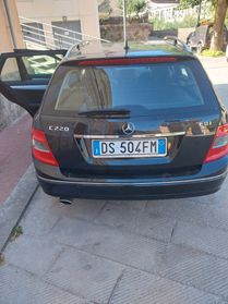 Mercedes-benz C 220 CDI BlueEFFICIENCY Classic