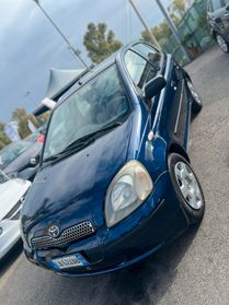 Toyota Yaris 1.0i 16V cat 5 porte Sol