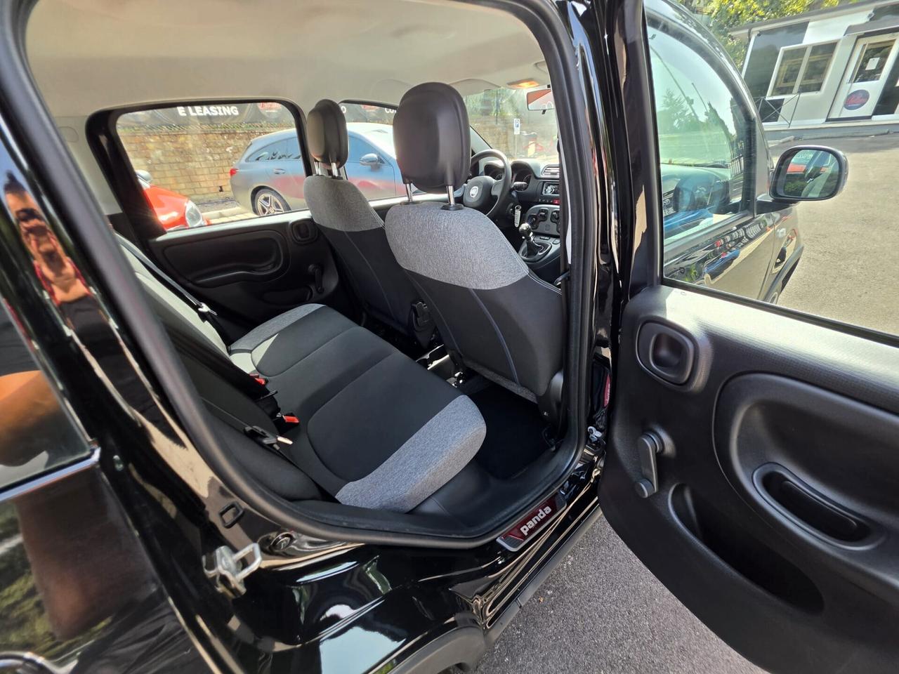 Fiat Panda 1.0 FireFly S&S Hybrid City Cross Prezzo in offerta promo con finanziamento totale