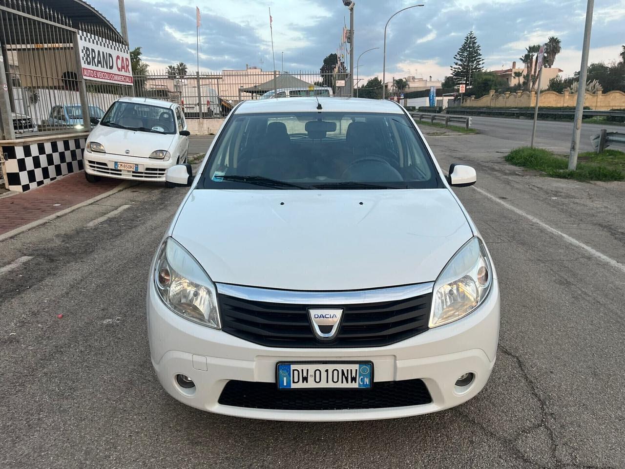 Dacia Sandero 1.4 8V GPL Lauréate Unipro 2009