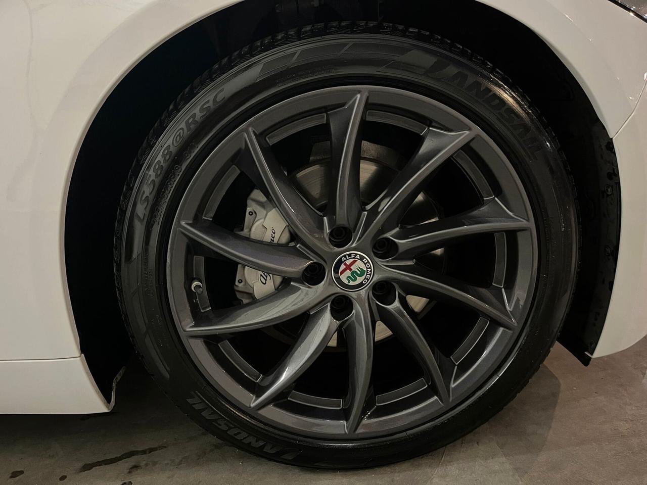 Alfa Romeo Giulia 2.2 150 CV AT8 Super