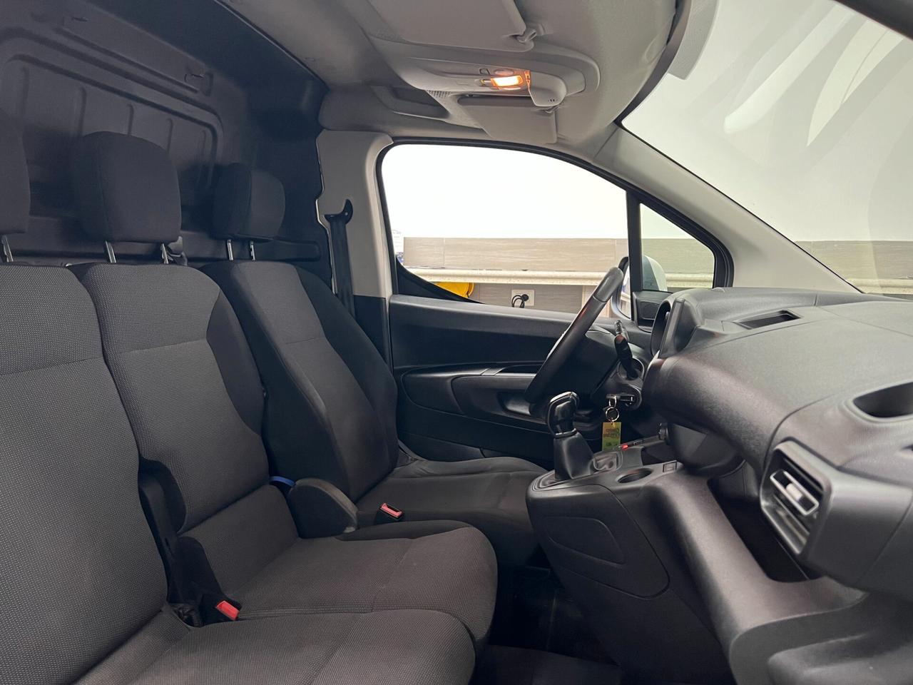 Opel Combo Cargo 1.6 Diesel PC 650kg