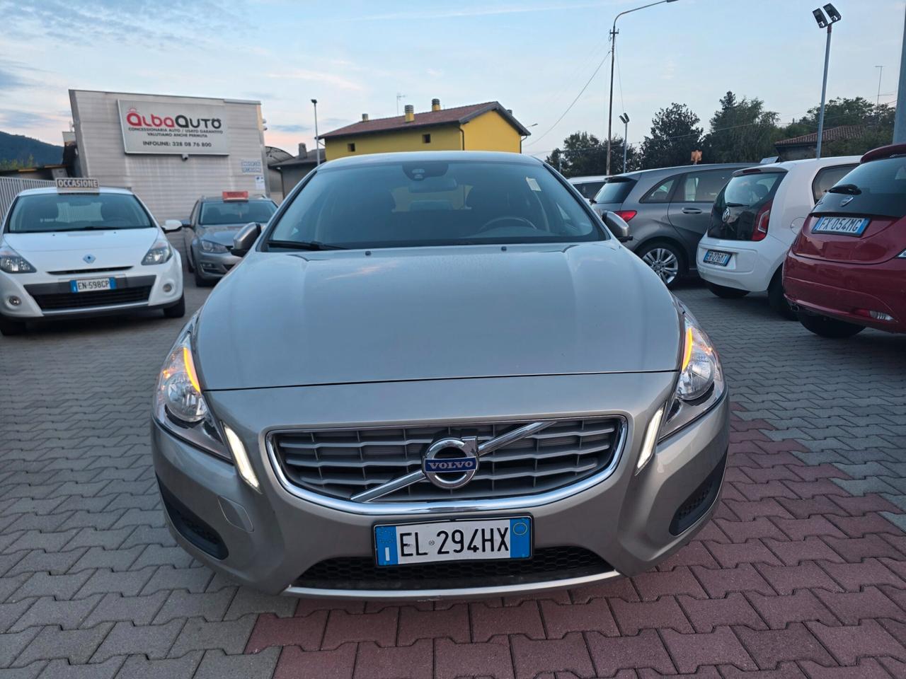 Volvo V60 1.6D perfetta e garantita 12 mesi