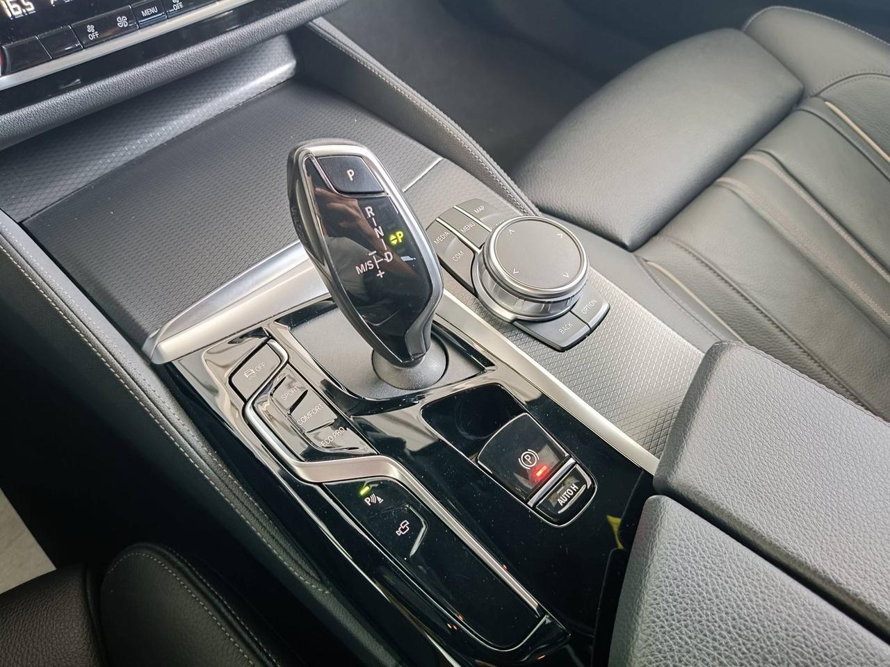 BMW Serie 5 G31 2020 Touring LCI - 520d Touring mhev 48V xdrive Msport auto