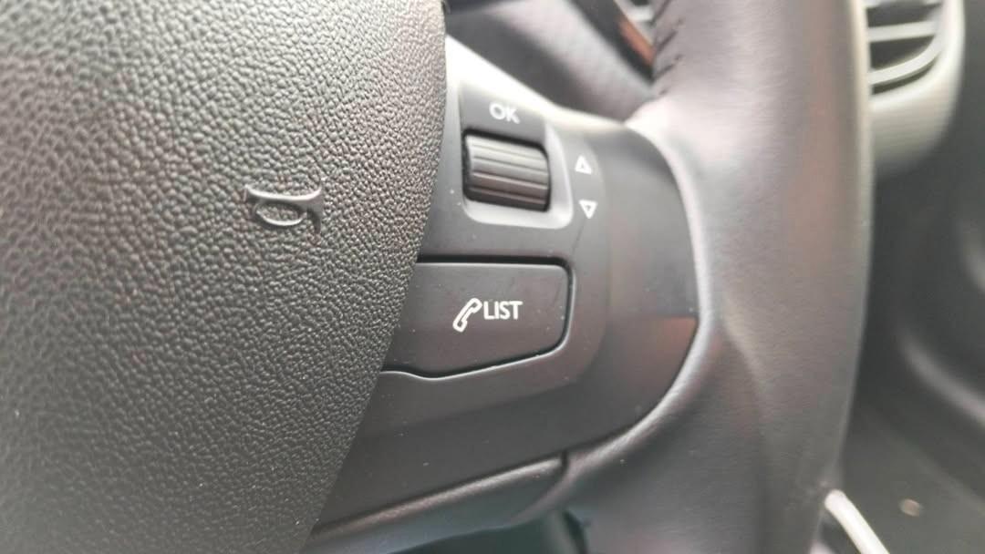 Peugeot 2008 PureTech Turbo 110 S&S Allure