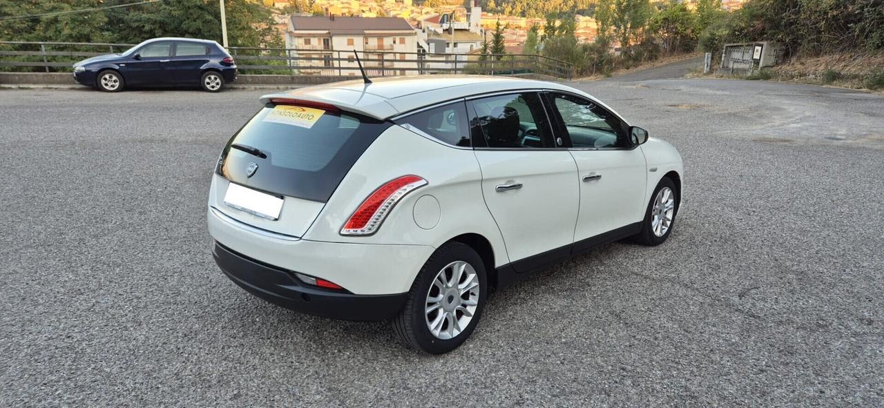 Lancia Delta 1.4 T-Jet 120CV EcochicGPL- 11/2013