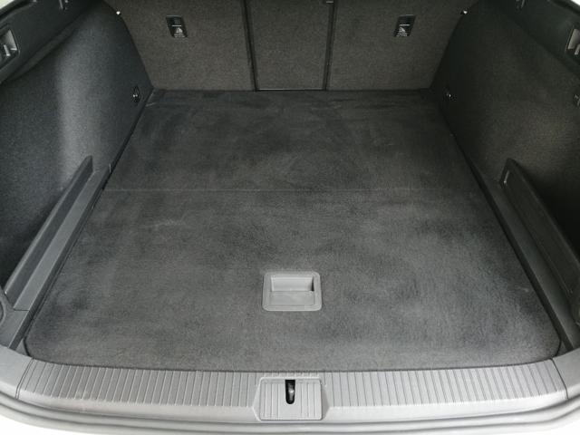 VOLKSWAGEN Passat Variant 2.0 TDI DSG Business BMT