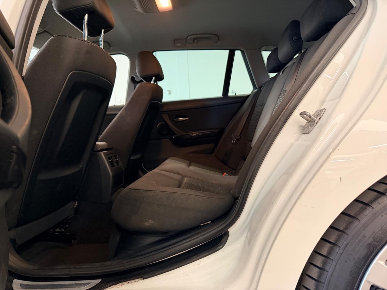 Bmw 318 318d 2.0 143CV cat MSport