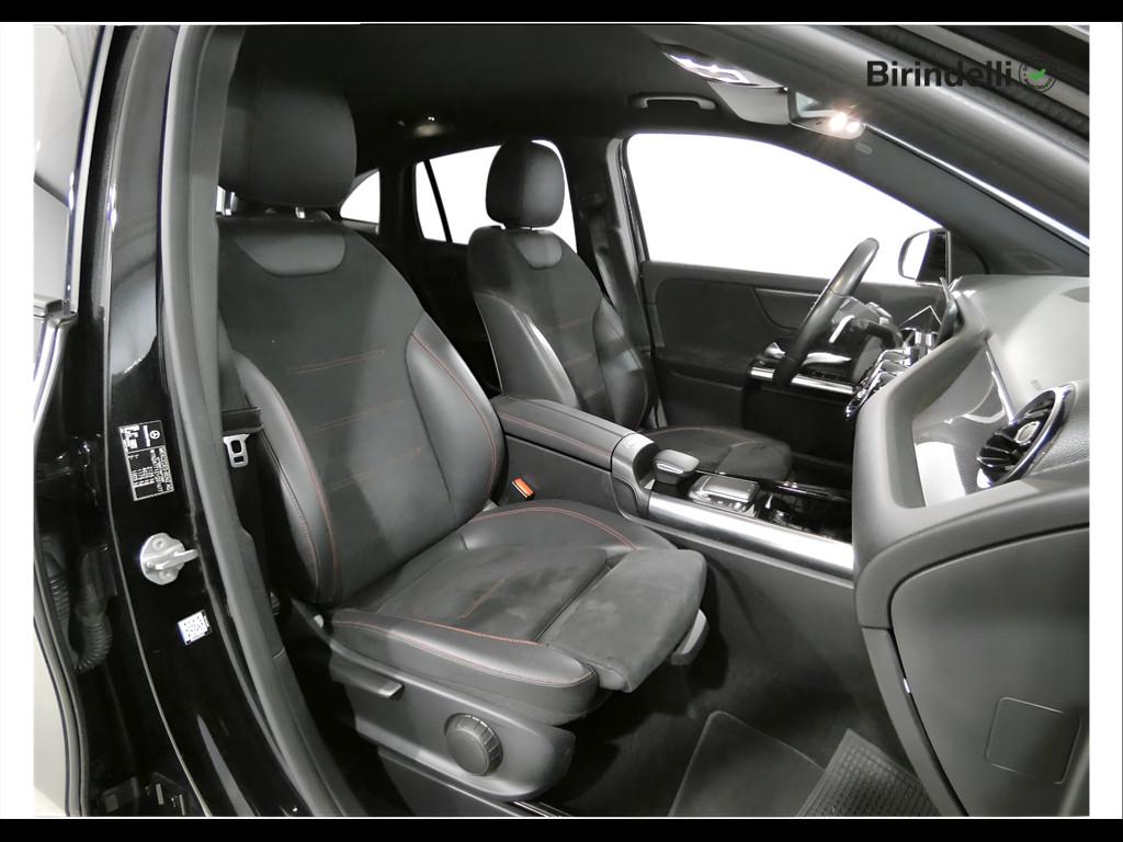 Mercedes-Benz GLA (H247) - GLA 200 d Automatic Premium