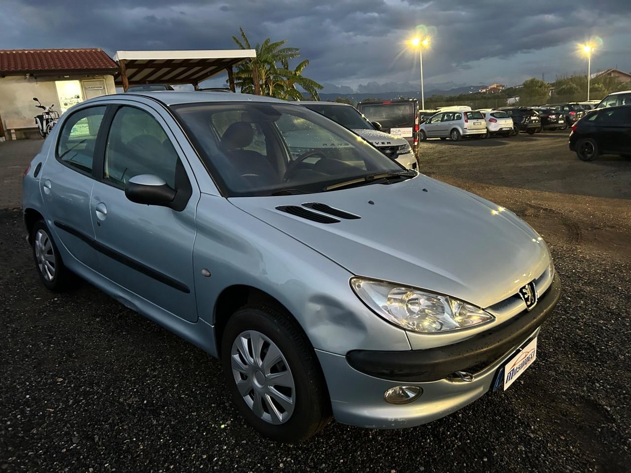 Peugeot 206 1.1 5p. XT