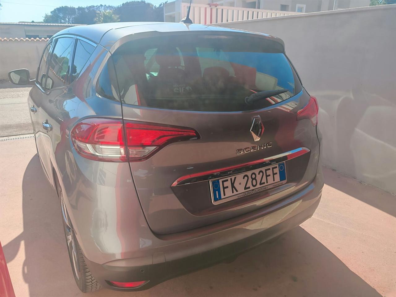 Renault Scenic Scénic dCi 8V 110 CV EDC Energy Intens
