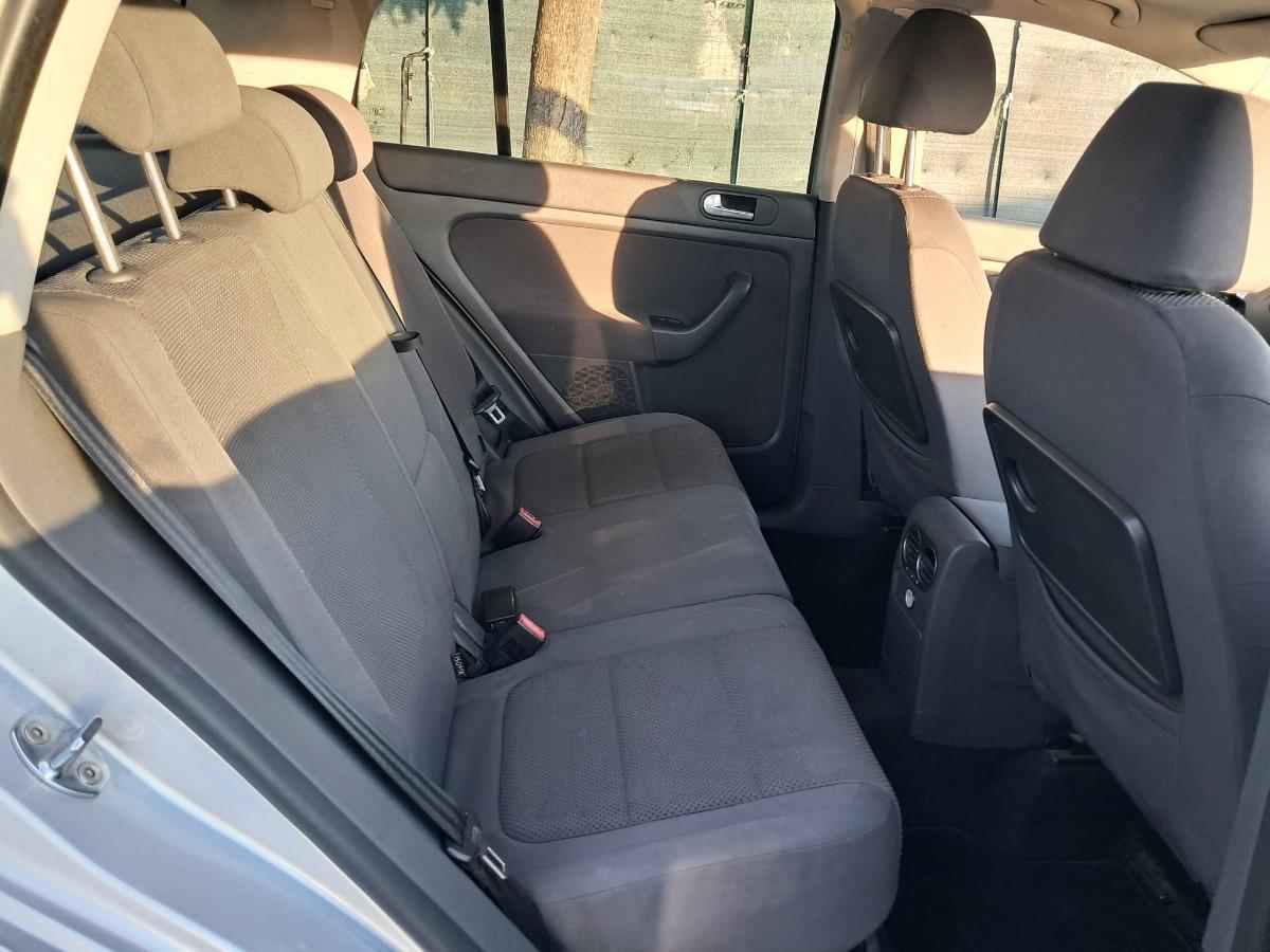 VOLKSWAGEN - Golf Plus Plus 1.6 Comfortline