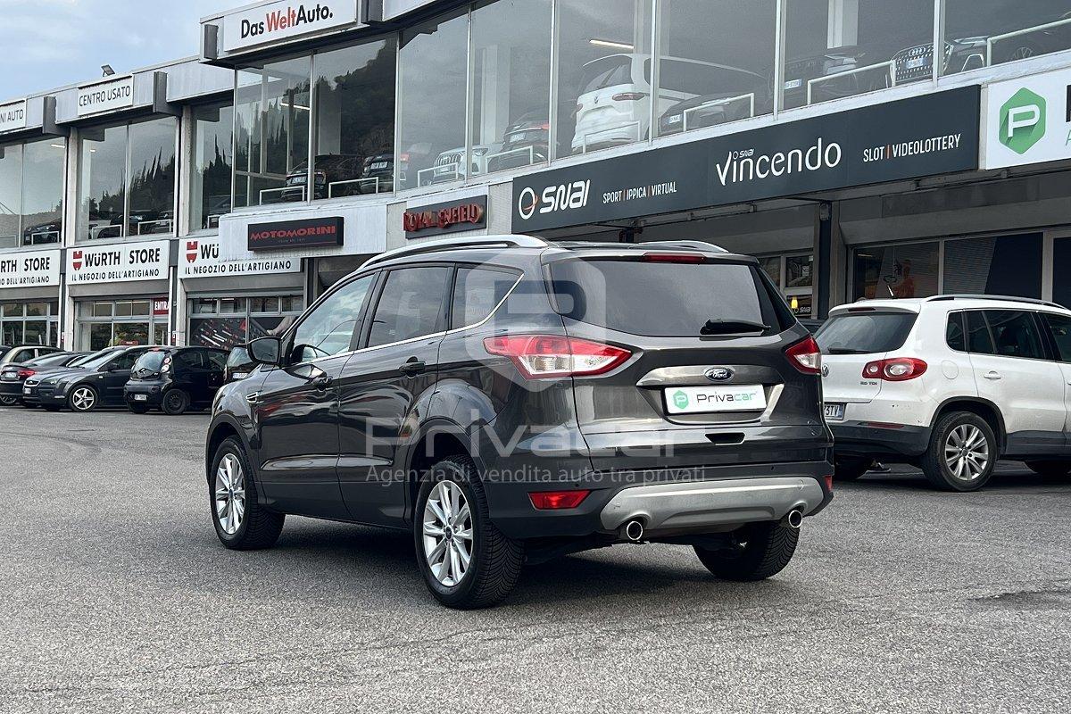 FORD Kuga 2.0 TDCI 150 CV S&S 4WD Powershift Titanium