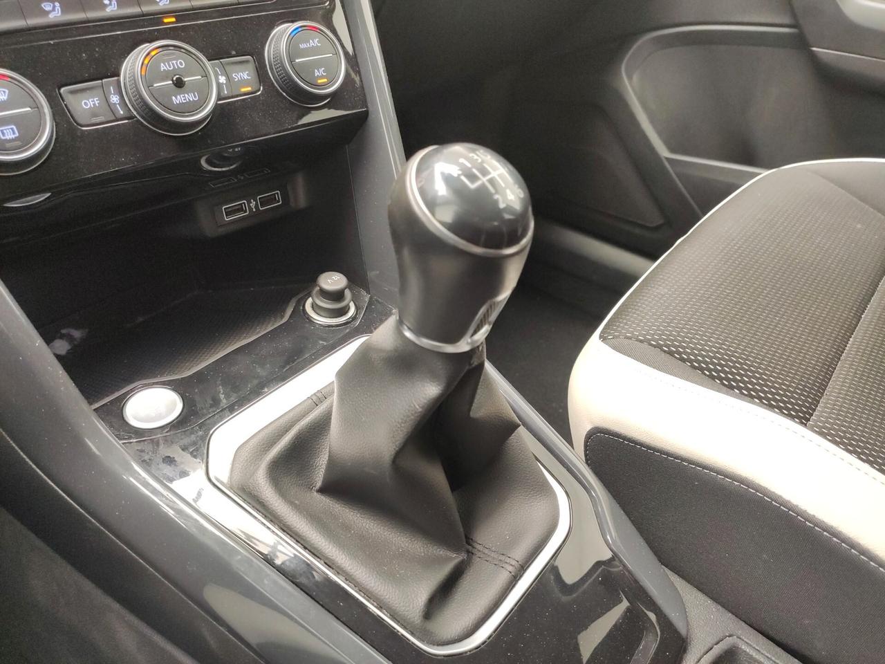 Volkswagen T-Roc 1.6 TDI 116cv SCR Advanced BMT