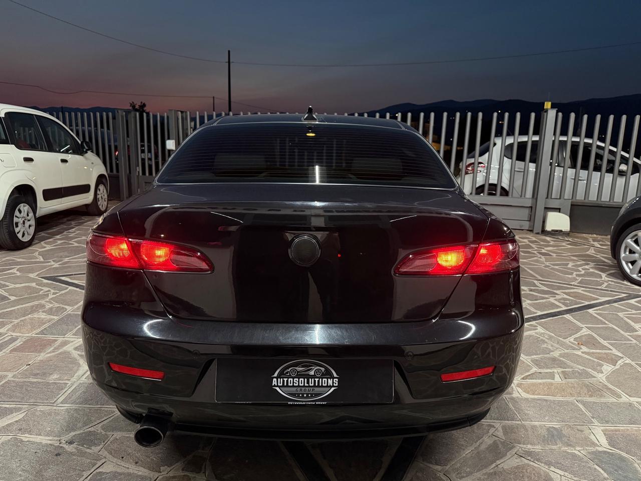 Alfa Romeo 159 1.9 JTS 16V Sportwagon Distinctive Total black