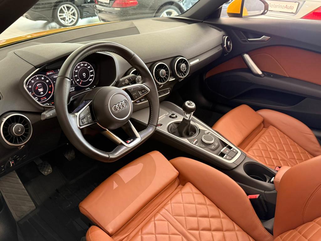Audi TT Roadster 1.8 tfsi S line
