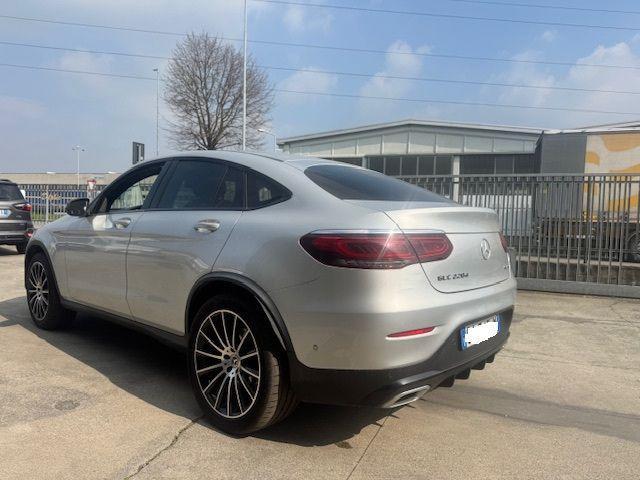 MERCEDES-BENZ GLC 220 d 4Matic Coupé AMG Premium Plus