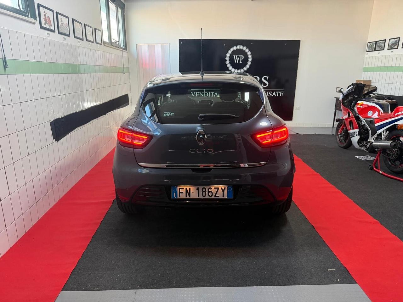 Renault Clio dCi 8V 75 CV Start&Stop 5 porte Energy Duel