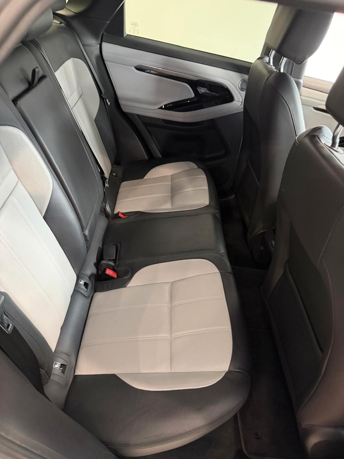 Land Rover Range Evoque 2.0D I4 163 CV AWD Auto R-Dynamic HSE