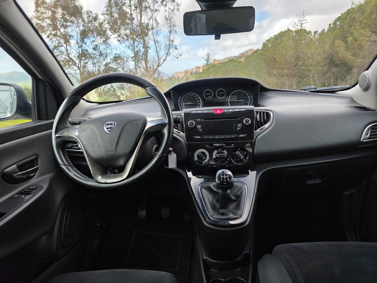 Lancia Ypsilon 1.3 MJT 16V 95 CV 5 porte S&S Platinum
