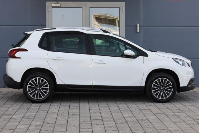PEUGEOT 2008 PureTech 82 Active