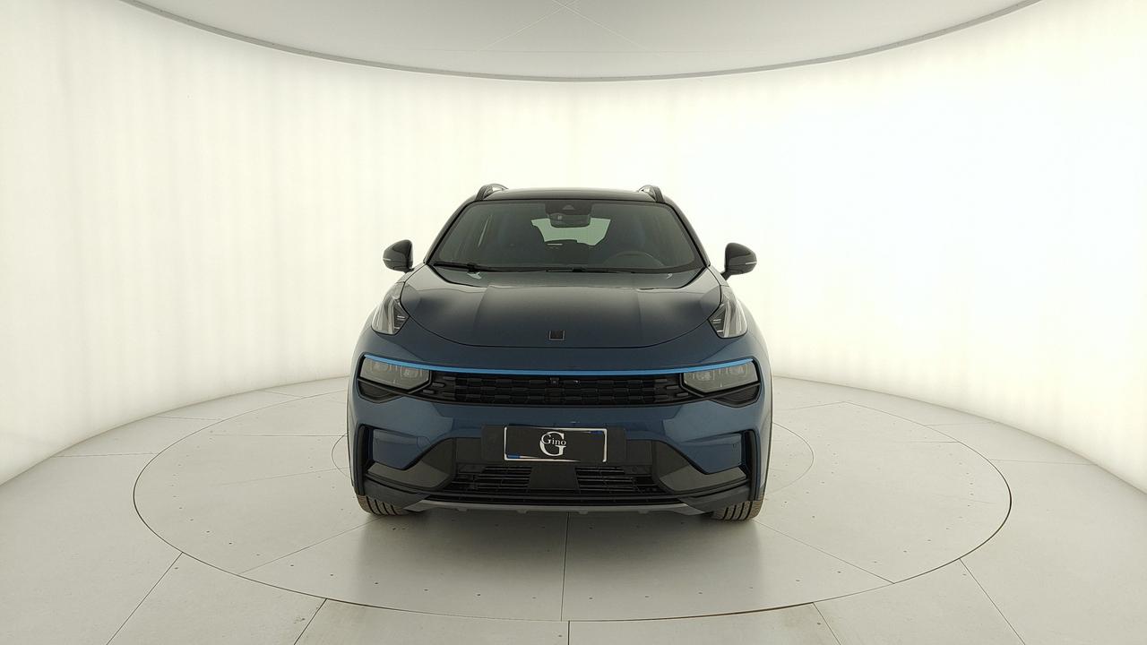 LYNK & CO 01 1.5 td phev auto