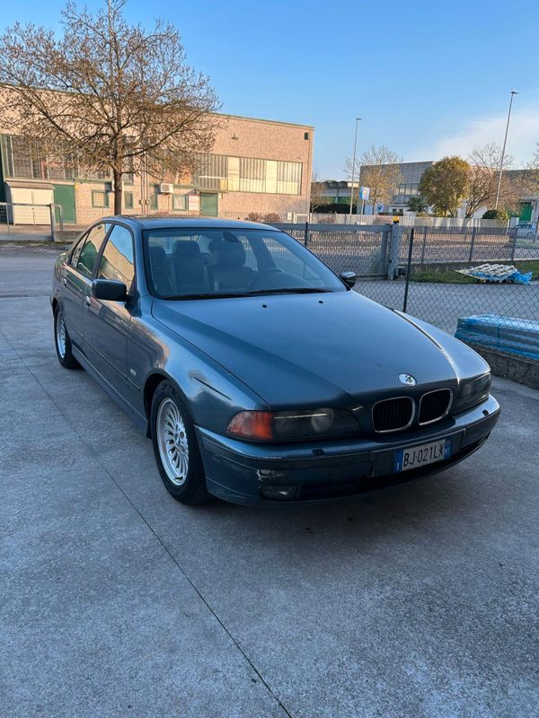 520 520i 24V cat Futura