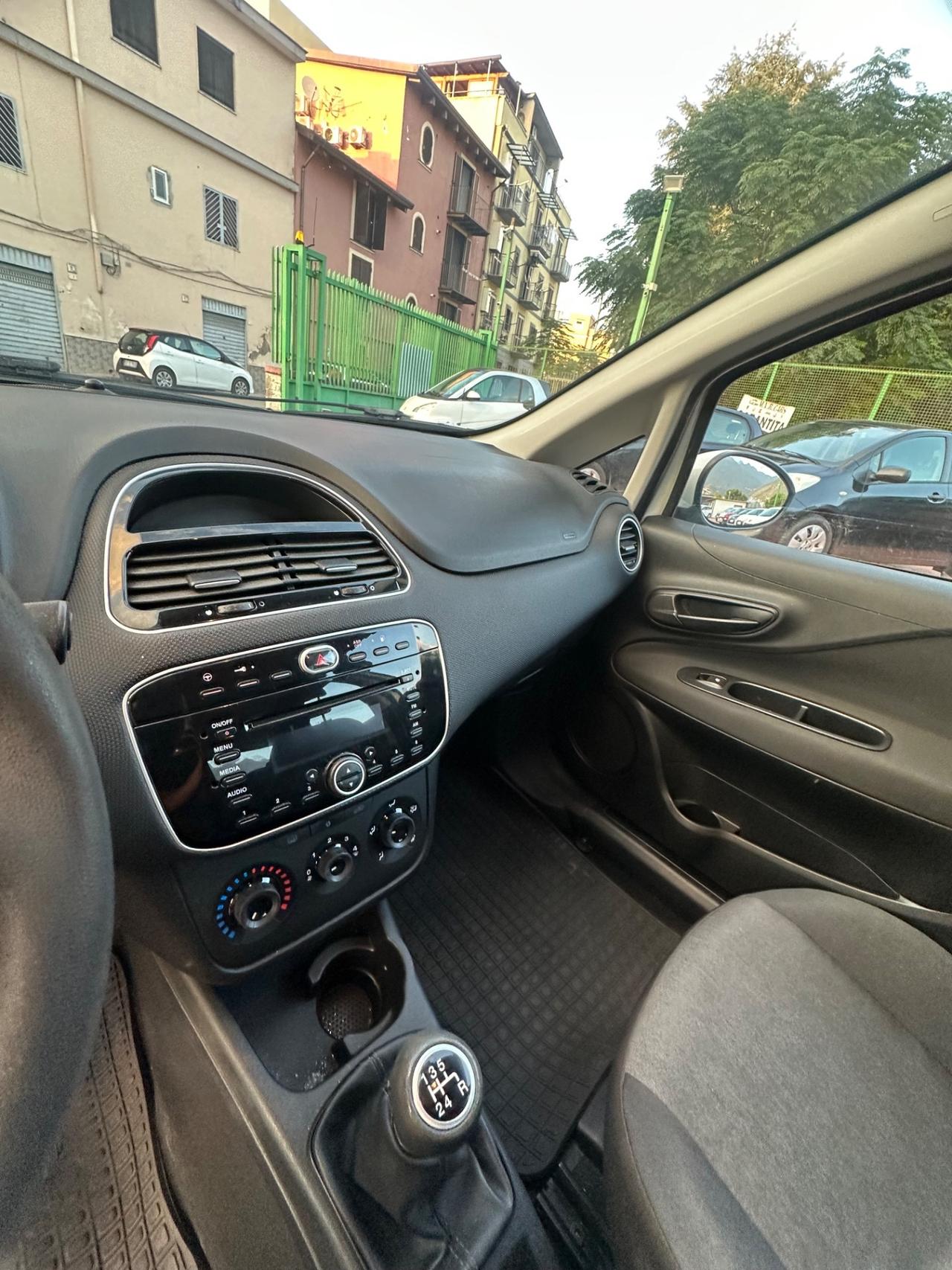 Fiat Punto 1.4 8V 5 porte Natural Power Lounge