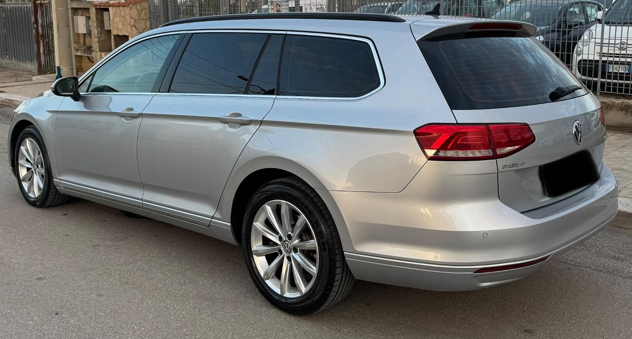 Volkswagen Passat Variant 1.6 TDI DSG Comfortline BlueMotion Tech.