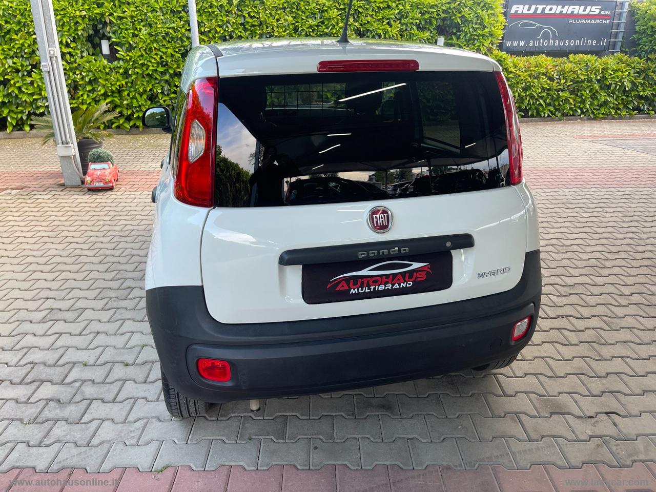 FIAT Panda 1.0 GSE S&S Hybrid Pop Van 2 p.ti