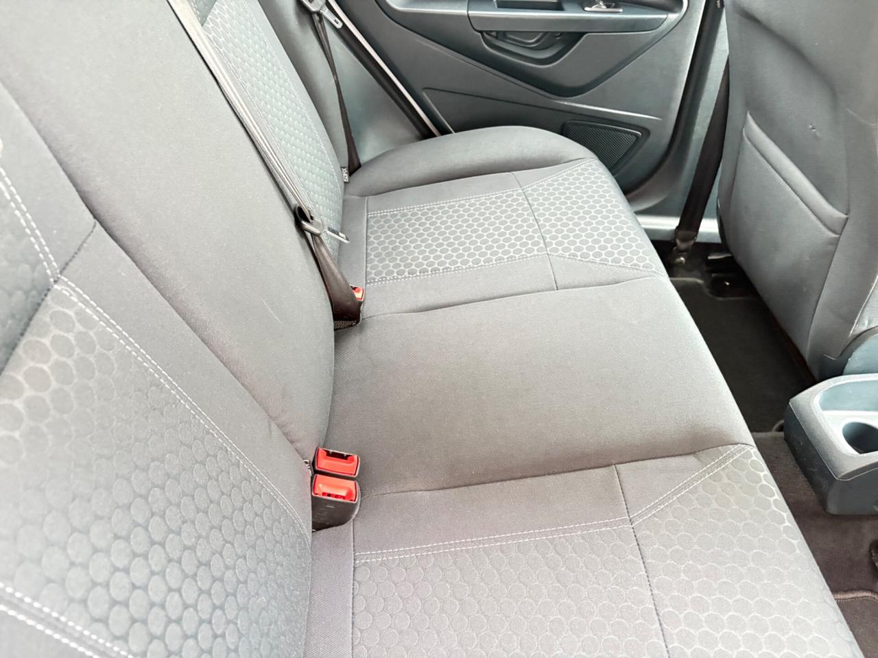 Ford Fiesta 1.4 5 porte Bz.- GPL Titanium