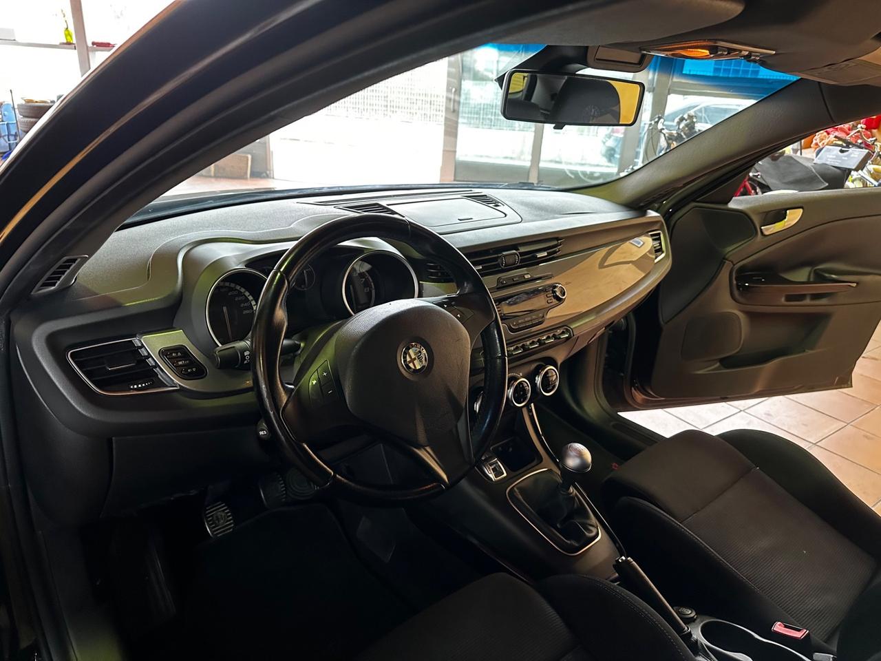 Alfa Romeo Giulietta 1.4 Turbo 120 CV metano