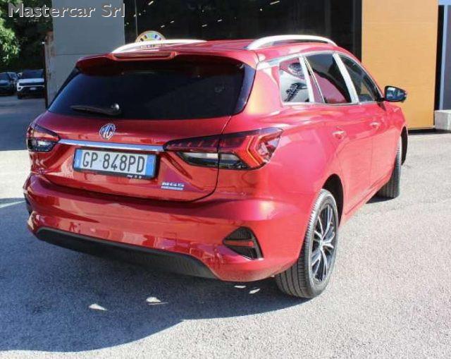 MG MG5 MG5 Luxury Long Range - GP848PD